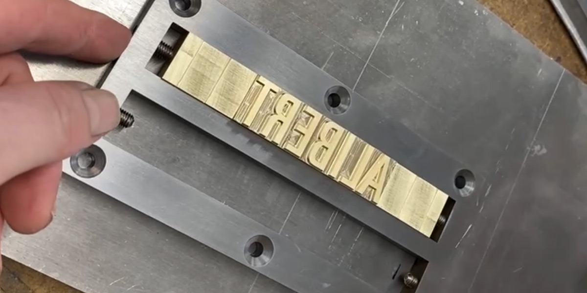 Hot stamping dies